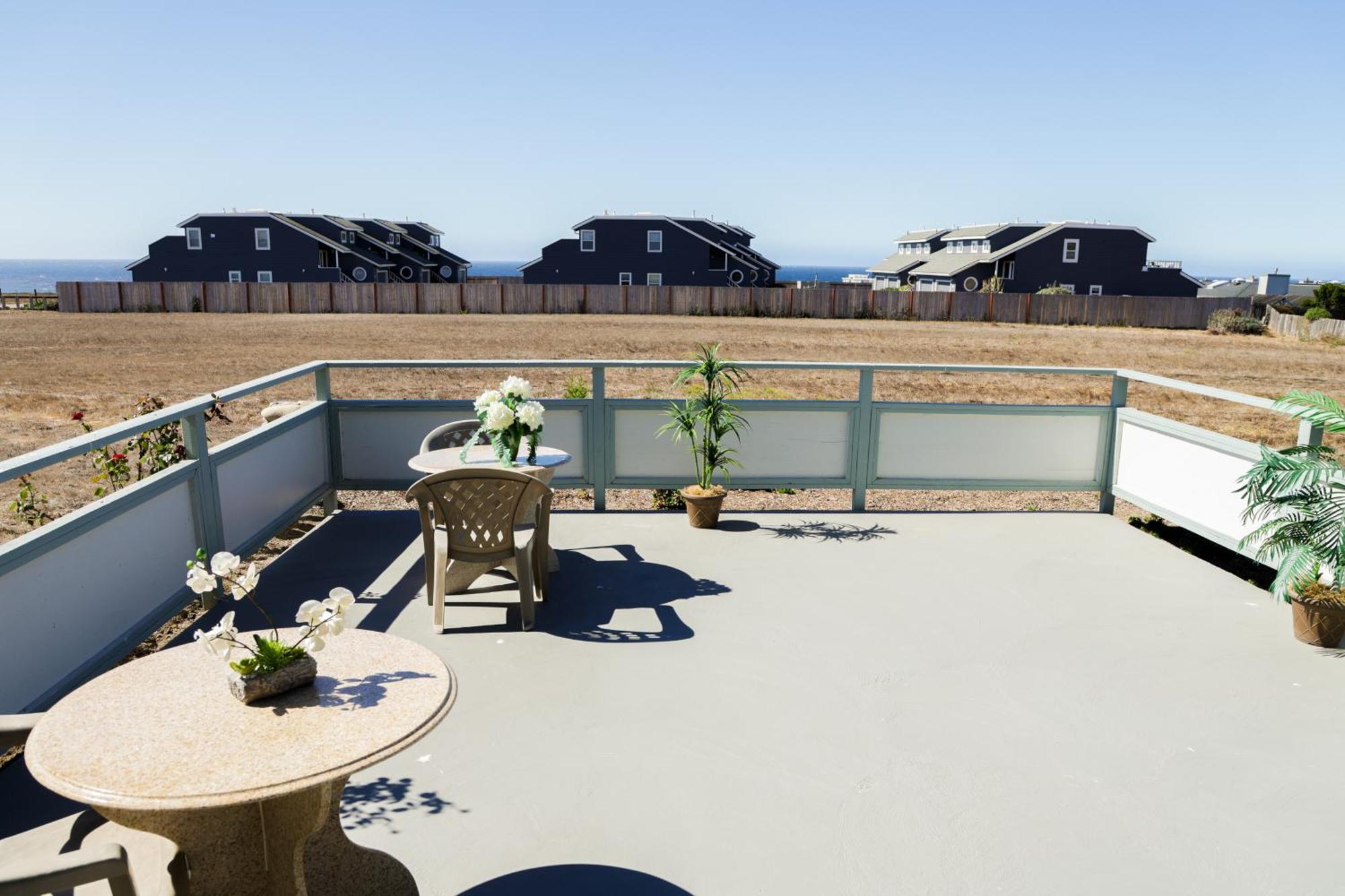 Sea Breeze Inn - San Simeon Eksteriør bilde